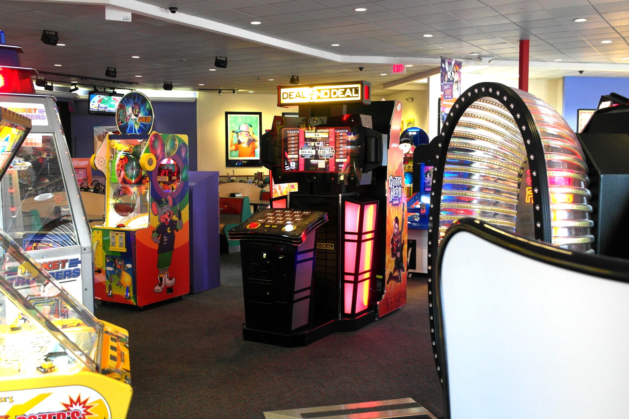 Five Tips To Enjoy Chuck E Cheeses As An Adult As The Bunny Hops®