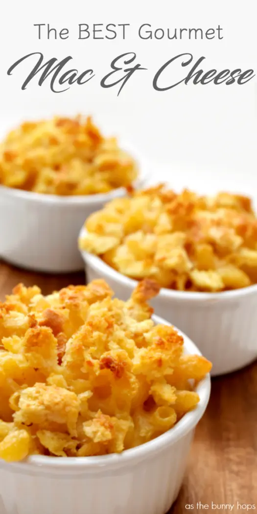 You can get the best baked gourmet mac and cheese without leaving the house. You just need some great cheese and this recipe. Perfect for your next comfort food craving! 
