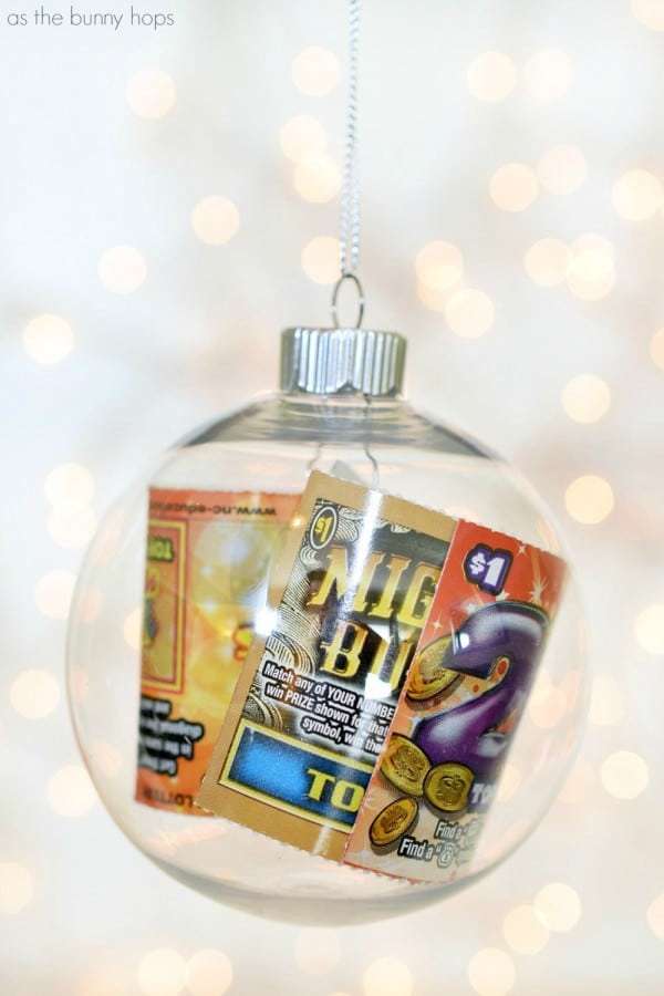 You know that person who it is impossible to find a gift for every year? Give them a DIY lottery ticket ornament-it's festive and fun! 