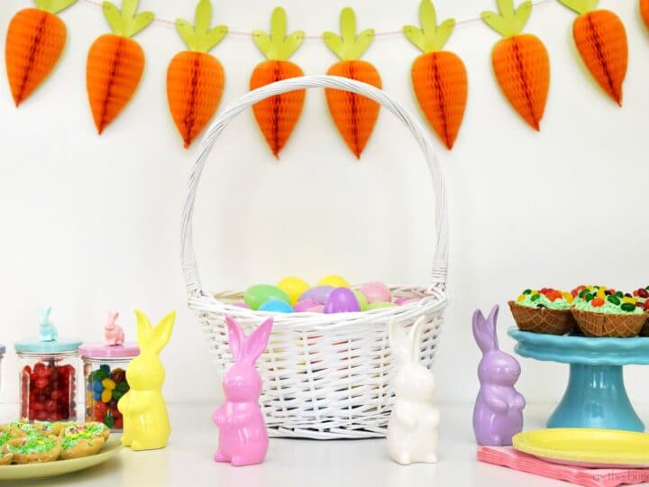 Fill your Easter Basket this year with party ideas including Easter Basket cupcakes, cookies and fun carrot party favors!