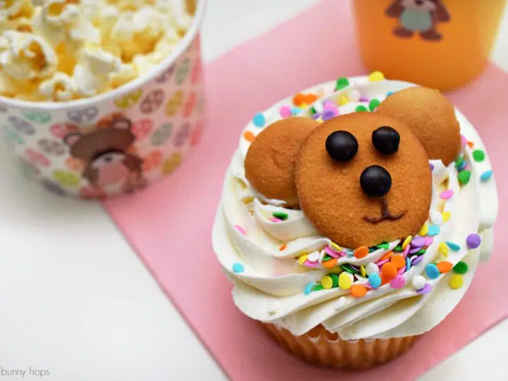 Celebrate the everyday with a simple, yet adorable Teddy Bear afternoon snack!