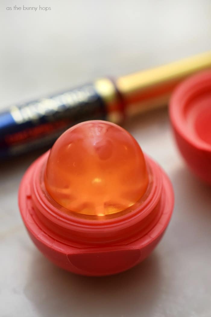 Take an empty lip balm container and a glycerin facial bar and turn them into the perfect LipSense remover! 