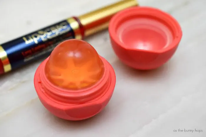 Take an empty lip balm container and a glycerin facial bar and turn them into the perfect LipSense remover! 