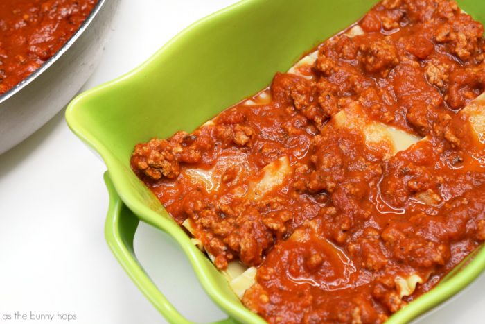 Dinner is solved on those busy school nights with this easy make-ahead turkey lasagna! 