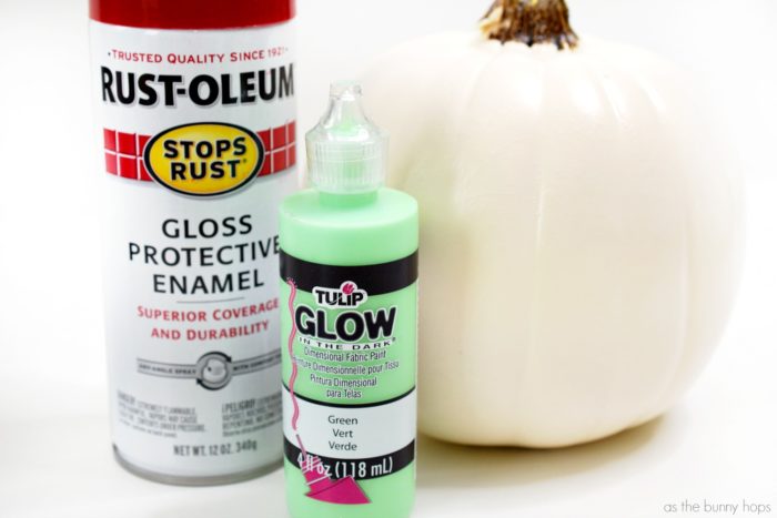 You'll be surprised by just how easy it is to make this Glow In The Dark Poison Apple Pumpkin! 