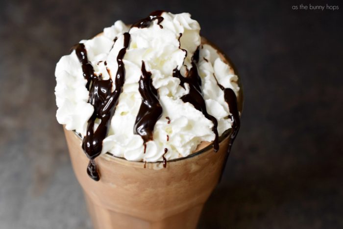 Bring the coffee house to your house when you make a delicious Mint Mocha Frappé at home! 