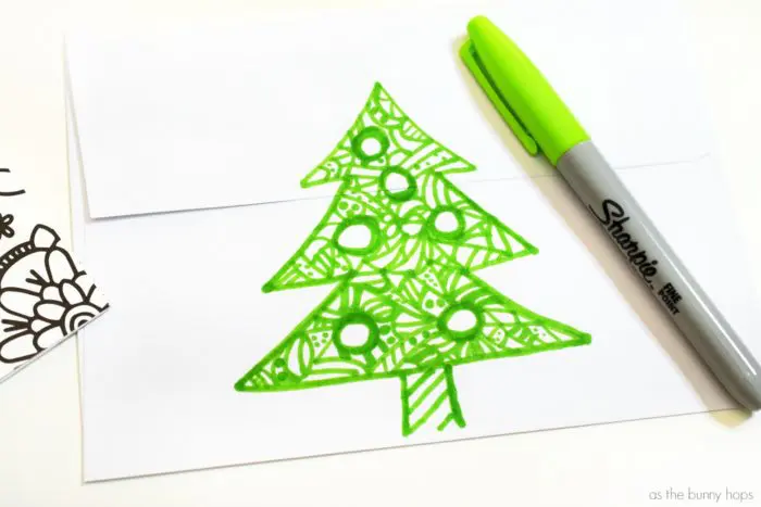 Channel your inner artist this Christmas with these easy and fun to make coloring page envelopes! 