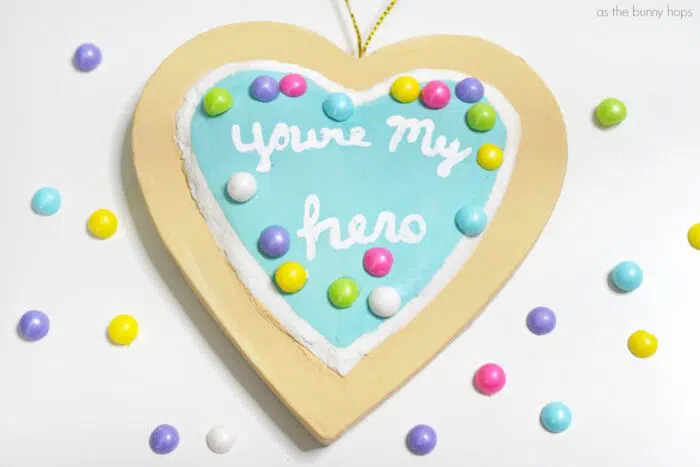 Prepare for a sugar rush when you make a sweet "You're My Hero" cookie ornament inspired by Wreck-It Ralph! 