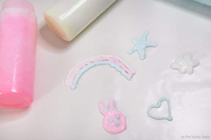 It's easy and fun to make glow in the dark puffy paint. It only takes two ingredients! Get the instructions on DIY Puffy Paint that glows at As The Bunny Hops! 