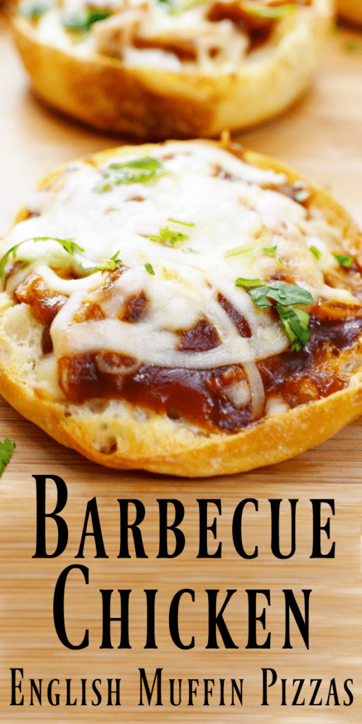 You can have an easy meal or snack in minutes when you make these barbecue chicken english muffin pizzas! Get the recipe at As The Bunny Hops! 