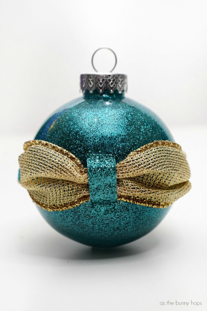 Celebrate Pixar's favorite princess with this Brave-inspired Merida Christmas ornament! 