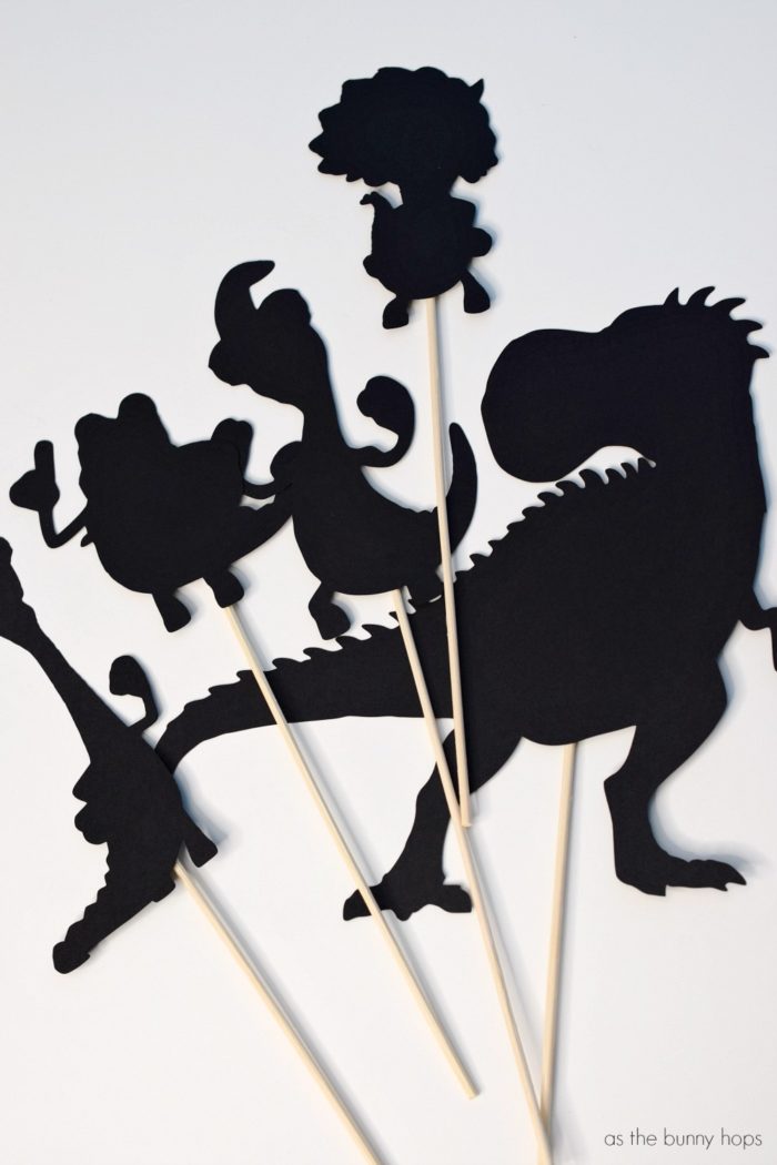 Celebrate International Dino Day by making a fun batch of Gigantosaurus shadow puppets!