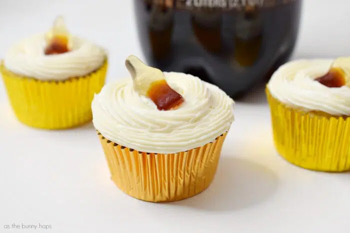 Get ready for a night of family fun with these easy to make root beer float cupcakes! The recipe only takes two ingredients! 