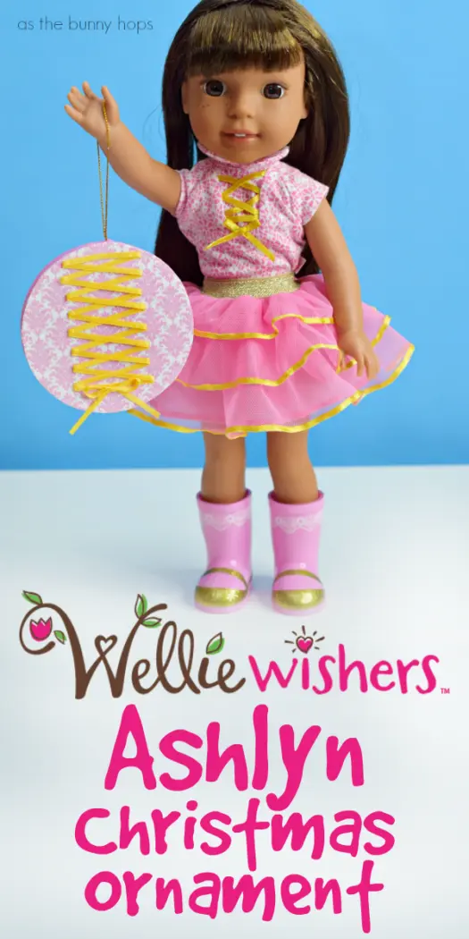 Get ready for the holidays with an easy to make American Girl WellieWishers Ashlyn Christmas Ornament. Get the details on this fun DIY, along with lots of Christmas craft inspiration, at As The Bunny Hops!